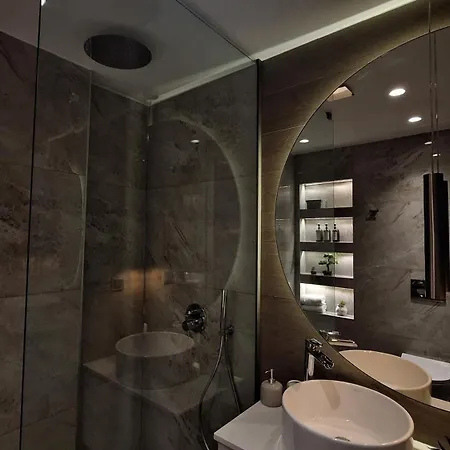 Apartament Nephos, By Miorah Selections