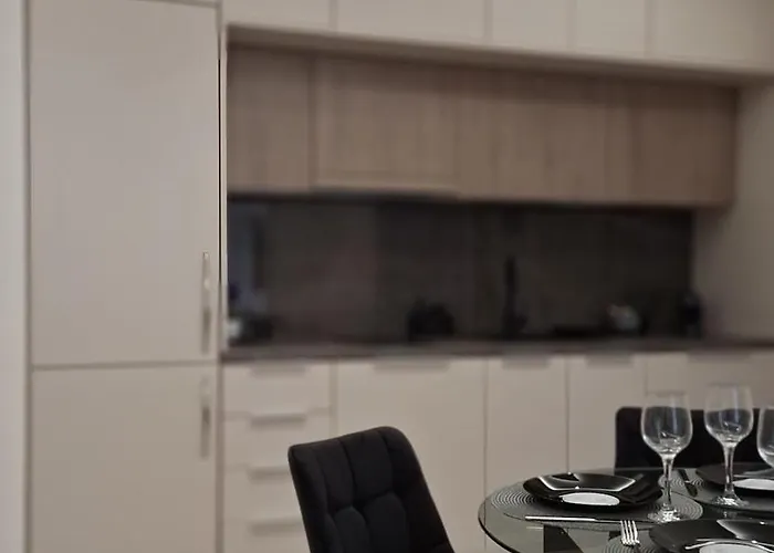 아파트 Nephos, By Miorah Selections 칼라마타