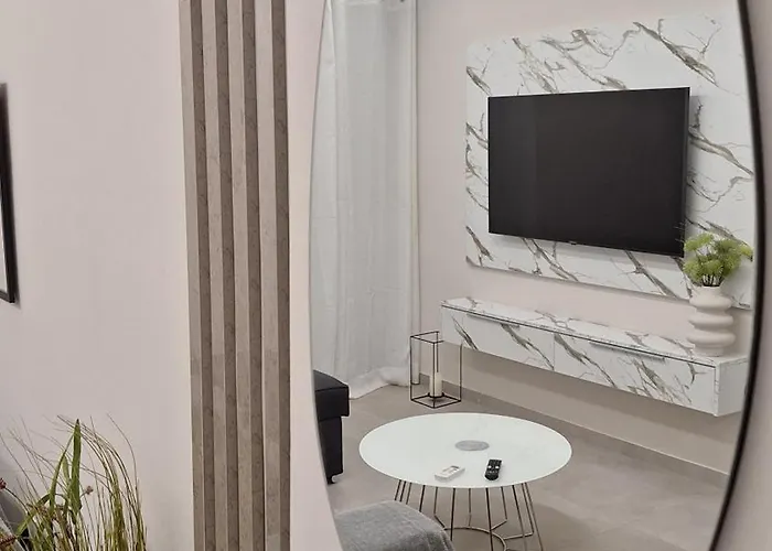 Nephos, By Miorah Selections Каламата